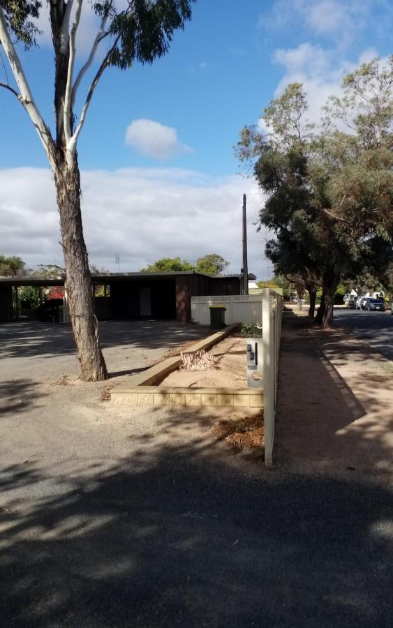 Tranquil Studio Apartment Just 3Km From Port Pirie Exterior photo